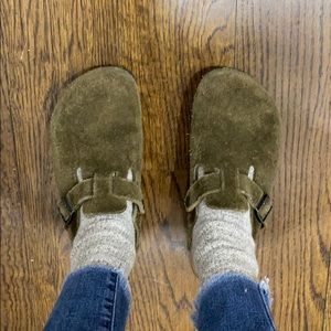 Olive Birkenstock Boston clogs